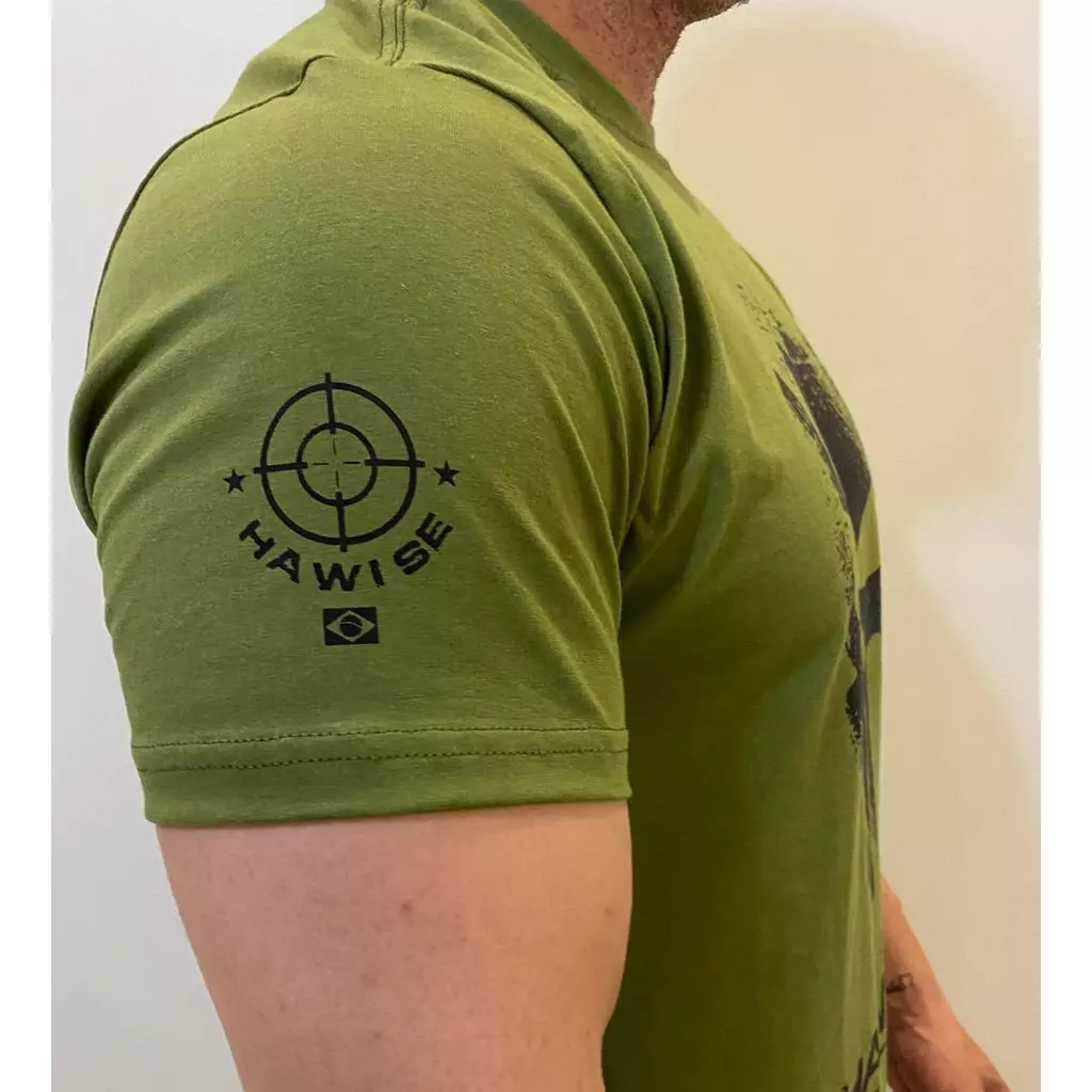 Camiseta Premium Caveira Sombria