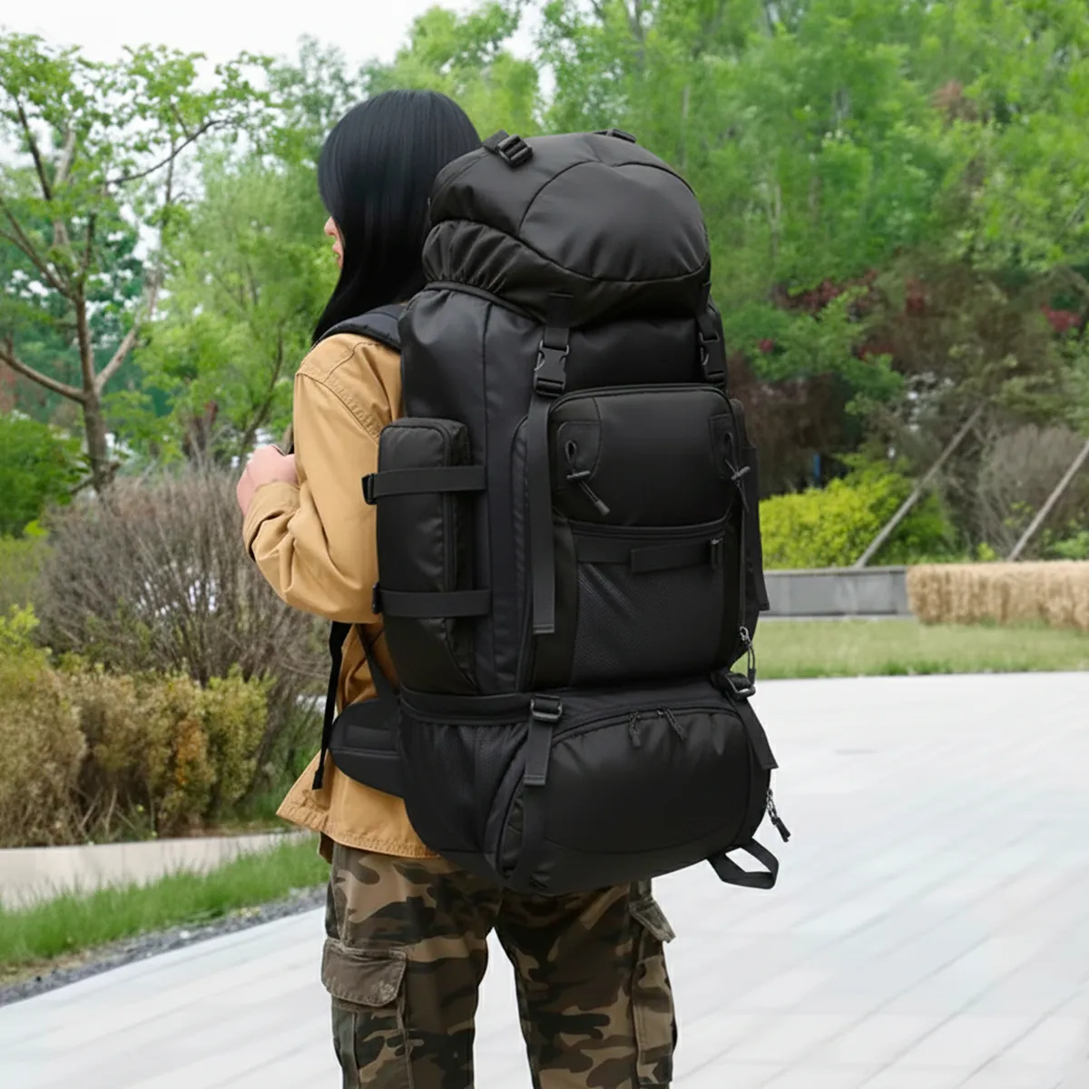 Mochila Cargueira Cume 90L - Preta